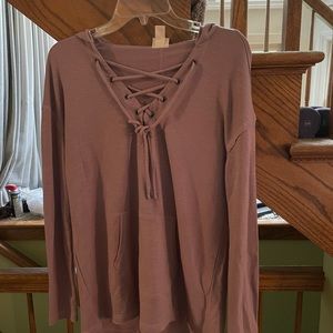 Size medium mauve Mossimo Soft pull over with cute drawstring front